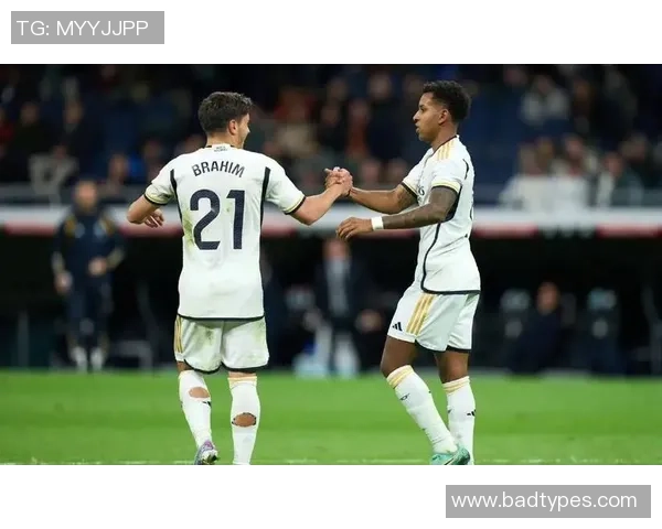 曼联友谊赛大胜皇马神奇扑救瞬间点燃全场激情